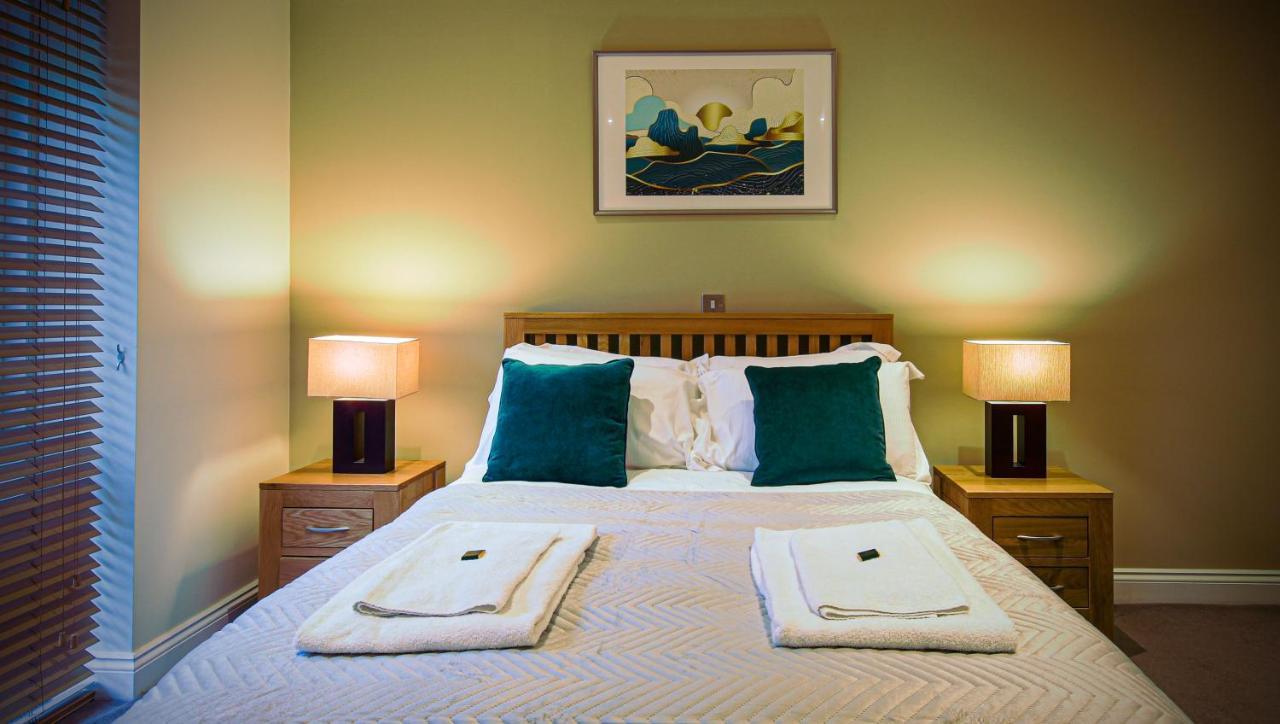 Superb City Center 1 Or 2 Bedroom Apts King Bed Southampton Kültér fotó