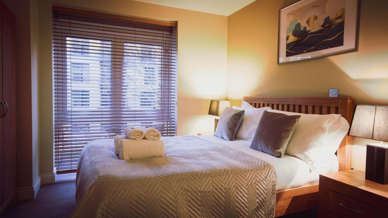 Superb City Center 1 Or 2 Bedroom Apts King Bed Southampton Kültér fotó