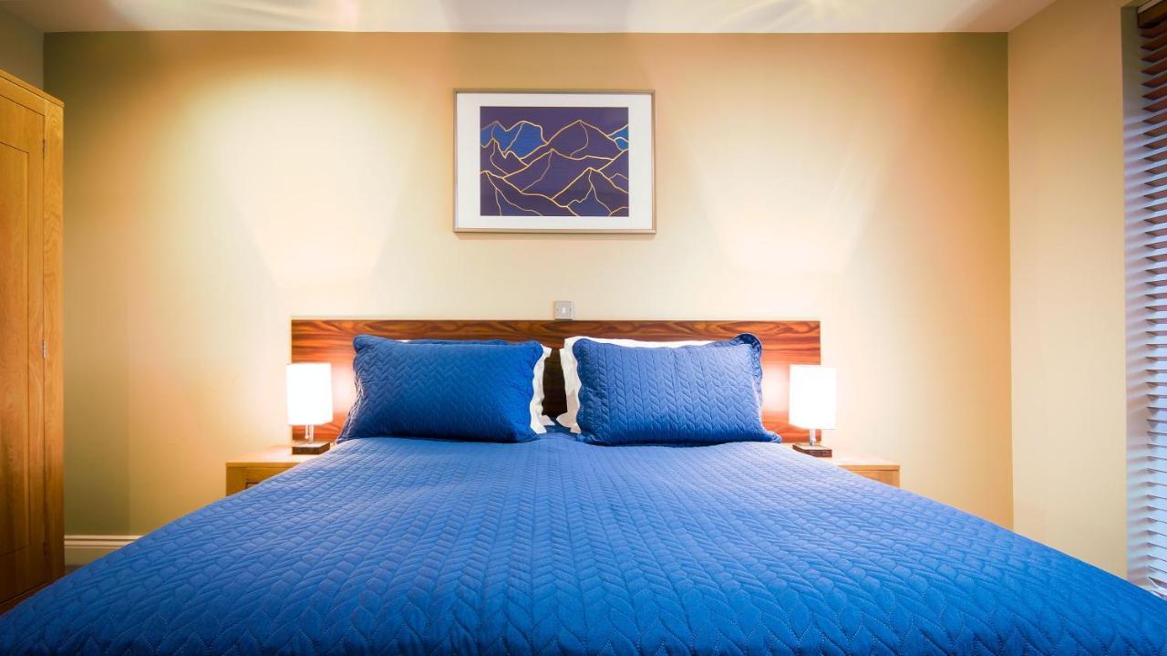 Superb City Center 1 Or 2 Bedroom Apts King Bed Southampton Kültér fotó